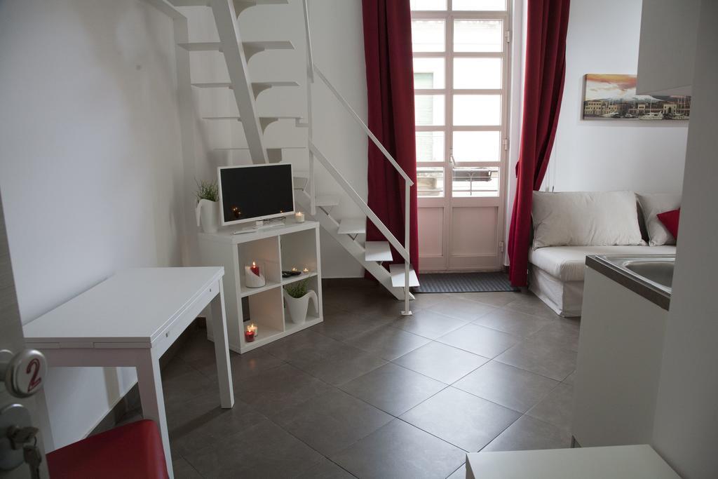 Domus Claudiae Apartment