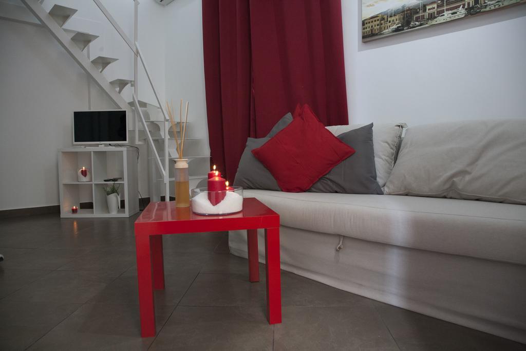 Domus Claudiae Apartment *